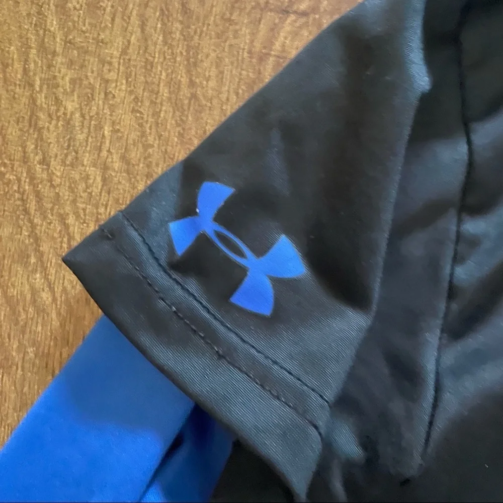 Boys under armour separates LS shirt & shorts sz 5 youth